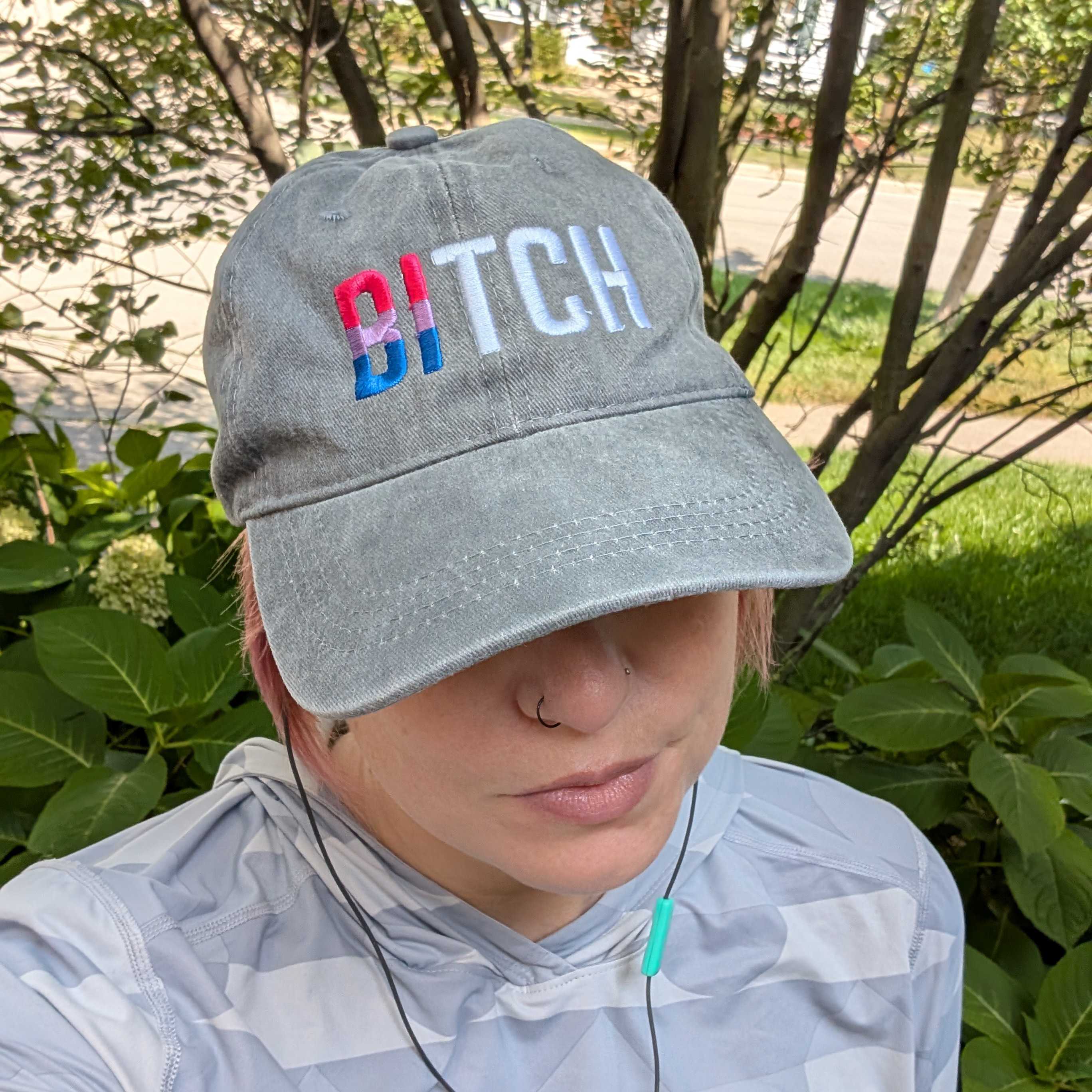 Bi Bitch dad hat